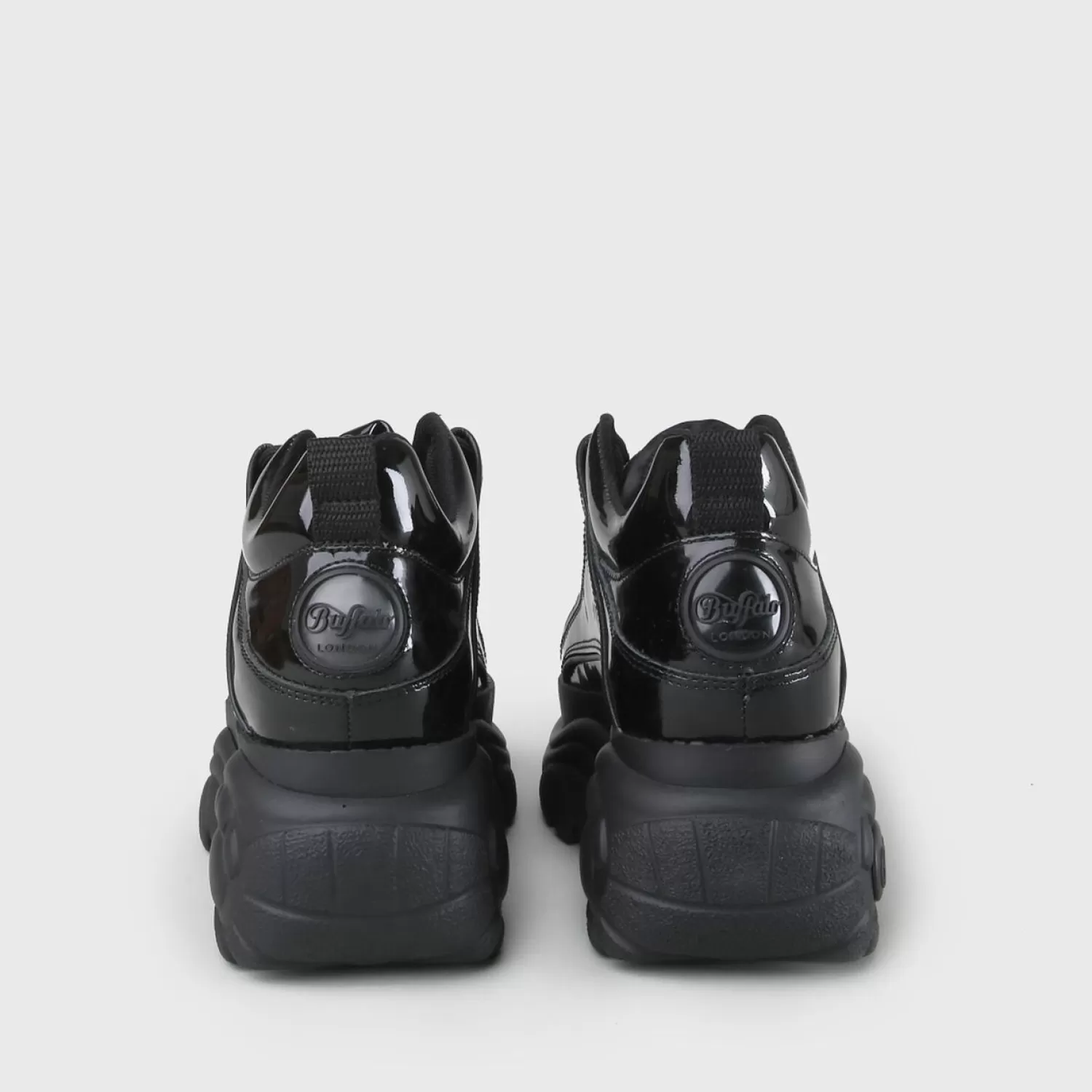 classic_low_sneaker_patent_leather_3.webp Fashion Classic Low Sneaker Patent Leather Women Classics