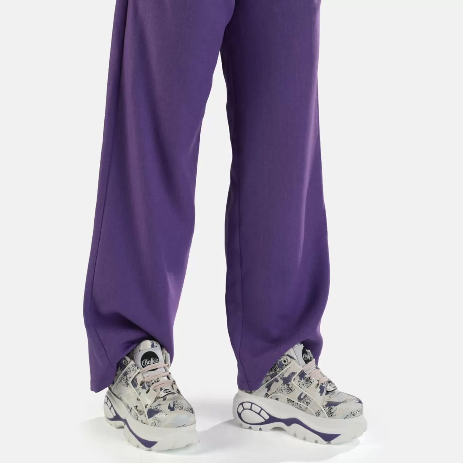 Cheap Classic Sneaker Low Leather Women Classics