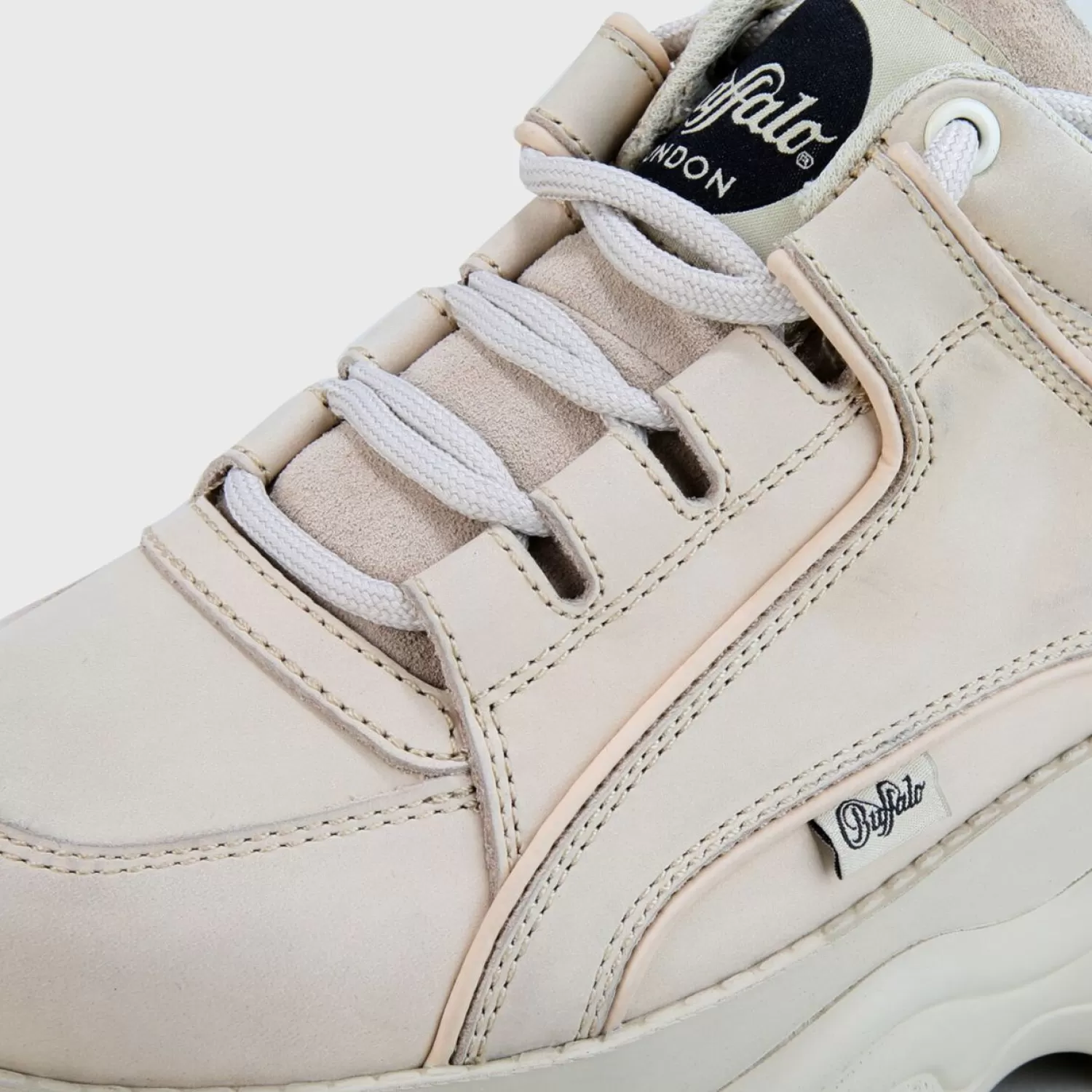 classic_sneaker_low_nubuck_leather_2-2.webp Outlet Classic Sneaker Low Nubuck Leather Women Classics