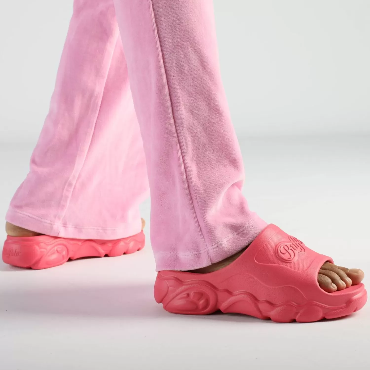 Cheap Cld Slides Vegan Women Vegan Shoes