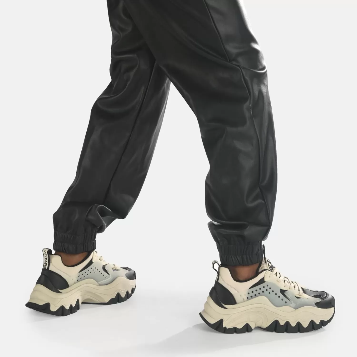 Store Trail One Sneaker Low Vegan Women Sneakers